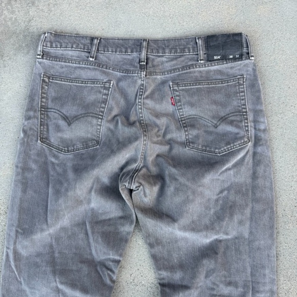 Levi's 514 Jeans Mens 38X32 Grey Denim 100% Cotton Comfort Straight Leg Mid Rise